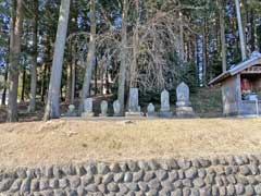 原川駒形神社石塔群