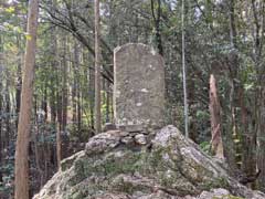 腰越氷川神社境内社出羽三山