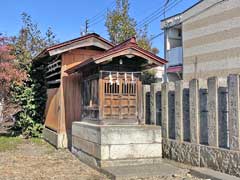 上小川神社境内社