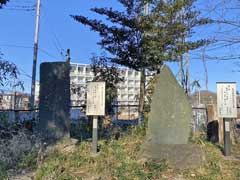 小川八宮神社記念碑