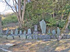 下里八坂神社境内社八坂・三峰