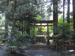 龍ヶ谷熊野神社鳥居