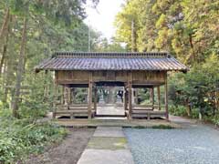 鎌形八幡神社神門