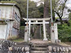 手白神社鳥居