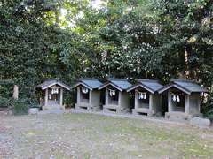 鎧宮八幡神社境内社