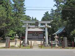 大谷口氷川神社鳥居