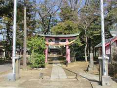 境内社八幡神社鳥居