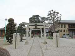 小村田氷川神社鳥居