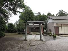 青木八幡神社鳥居