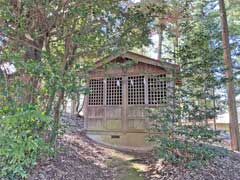 入西神社境内社合殿