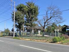 新ケ谷三嶋神社境内