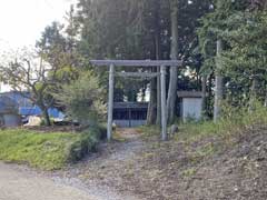 四日市場諏訪神社鳥居