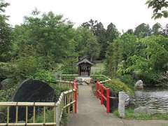 境内社厳島神社