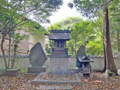 脚折白鬚神社境内社