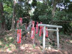 城山稲荷大明神