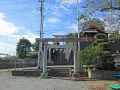 稲荷神社（根岸）鳥居