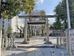 八坂神社（仏子）鳥居