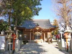 草加神社社殿