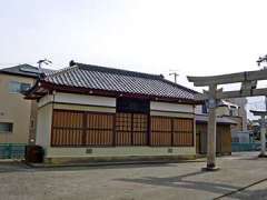 大曽根八幡神社神楽殿