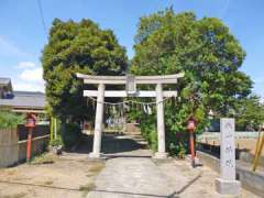 谷塚氷川神社鳥居