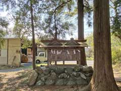 別所八剣神社境内社八坂・白山神社