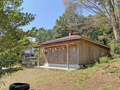 桃木八幡神社境内社稲荷社・八坂社・山神社合殿