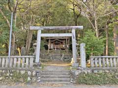 玉川春日神社鳥居