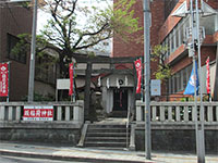 坂稲荷神社鳥居