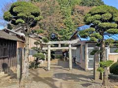 所沢新田稲荷神社鳥居