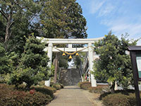 中氷川神社鳥居