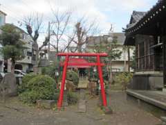 上戸田氷川神社境内社