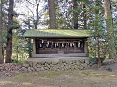 今市児泉神社境内社合殿