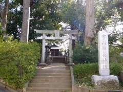 宇山稲荷神社鳥居