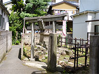 福徳稲荷神社鳥居