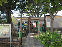 瀧王子稲荷神社鳥居