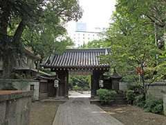 品川寺山門