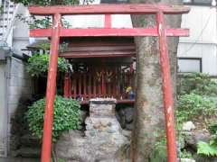 境内社御嶽神社