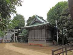 月見岡八幡神社神楽殿