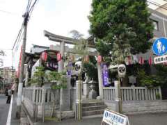 若宮八幡神社鳥居