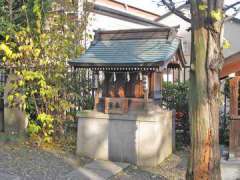 境内社水神社・三峯社