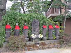 東漸寺六地蔵