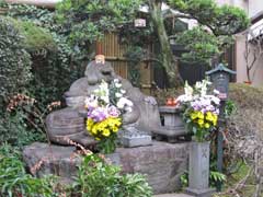 寿永寺の布袋尊
