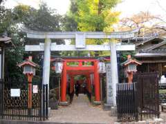 花園稲荷神社鳥居