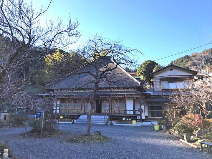 徳雲院