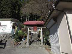 小中野大鳥明社鳥居