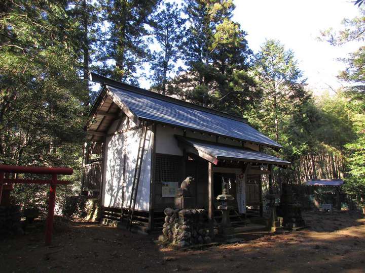 大戸里神社