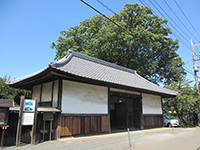 円通寺長屋門