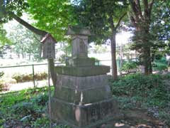 熊野神社境内社御嶽社