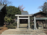 境内塩釜神社