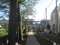 六所八幡神社一鳥居